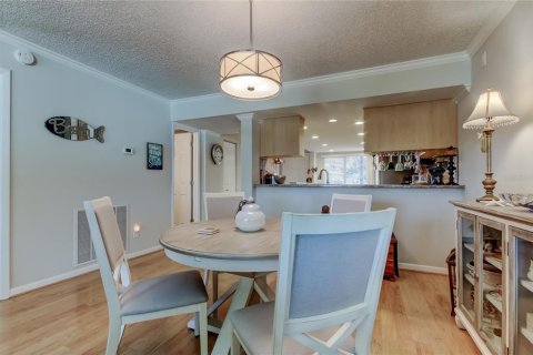 Condo in Clearwater, Florida, 2 bedrooms  № 2142288 - photo 21