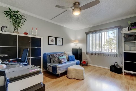 Condo in Clearwater, Florida, 2 bedrooms  № 2142288 - photo 14