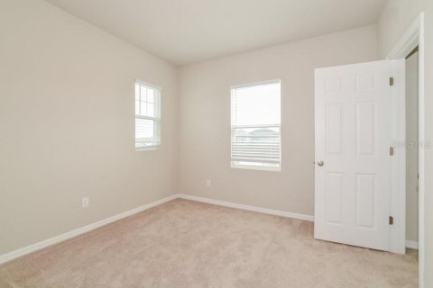 Villa ou maison à louer à Minneola, Floride: 3 chambres, 214.05 m2 № 2389077 - photo 13