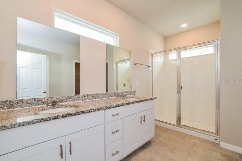 Villa ou maison à louer à Minneola, Floride: 3 chambres, 214.05 m2 № 2389077 - photo 11
