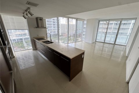 Снять в аренду кондоминиум в Майами, Флорида 2 спальни, 123.28м2, № 2042276 - фото 10