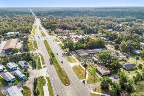 Commercial property in Orange City, Florida 128.21 sq.m. № 2113351 - photo 24
