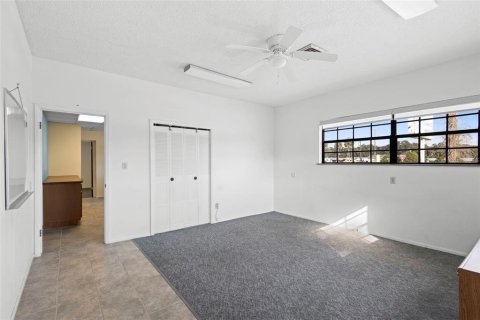 Commercial property in Orange City, Florida 128.21 sq.m. № 2113351 - photo 17