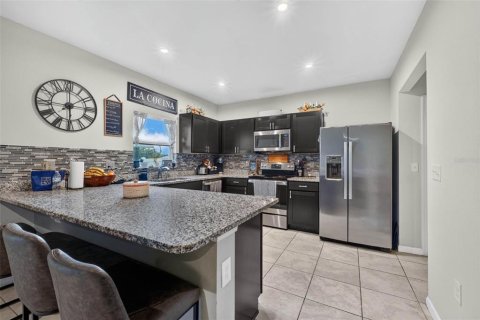 Villa ou maison à vendre à Winter Haven, Floride: 4 chambres, 208.1 m2 № 2351554 - photo 15
