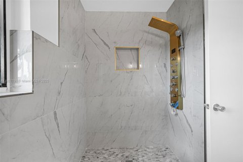 Casa en alquiler en Weston, Florida, 3 dormitorios, 117.8 m2 № 1975710 - foto 18