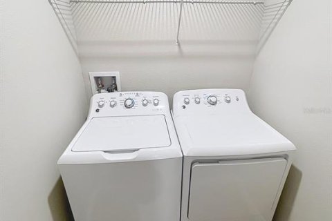 Adosado en venta en Tampa, Florida, 3 dormitorios, 154.5 m2 № 1810628 - foto 22
