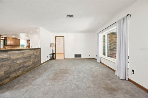 Villa ou maison à vendre à Ocala, Floride: 3 chambres, 232.26 m2 № 2287675 - photo 13