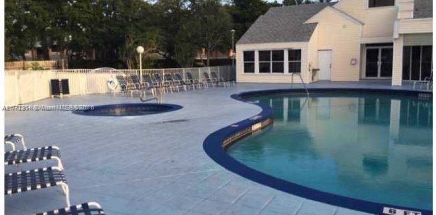 Condo à Oakland Park, Floride, 2 chambres № 2153698