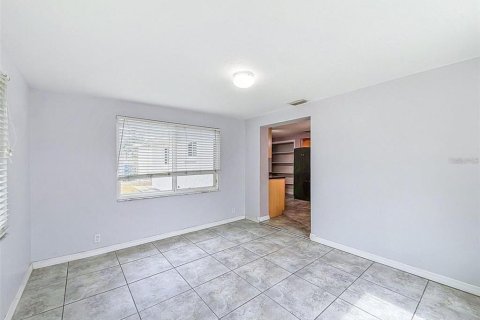 Villa ou maison à louer à New Port Richey, Floride: 2 chambres, 95.88 m2 № 2415403 - photo 26