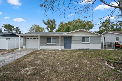 Villa ou maison à New Port Richey, Floride 2 chambres, 95.88 m2 № 2415403
