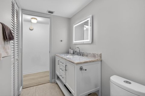Copropriété à vendre à Coconut Creek, Floride: 2 chambres, 107.4 m2 № 2268028 - photo 16