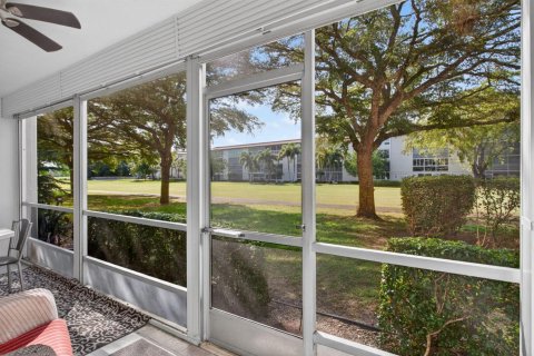 Copropriété à vendre à Coconut Creek, Floride: 2 chambres, 107.4 m2 № 2268028 - photo 24