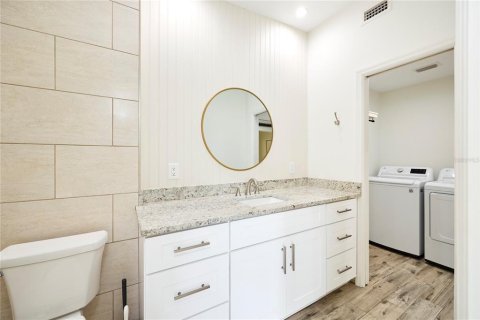 Villa ou maison à louer à Tampa, Floride: 2 chambres, 143.07 m2 № 2149998 - photo 25