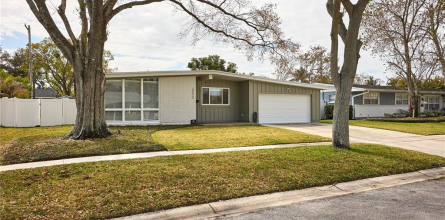 Villa ou maison à Tampa, Floride 2 chambres, 143.07 m2 № 2149998