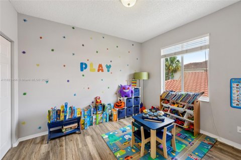 House in Pembroke Pines, Florida 4 bedrooms, 200.11 sq.m. № 1785828 - photo 24