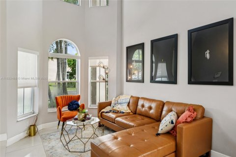 House in Pembroke Pines, Florida 4 bedrooms, 200.11 sq.m. № 1785828 - photo 9
