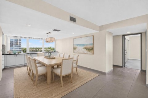 Condominio en venta en Fort Lauderdale, Florida, 3 dormitorios, 204.38 m2 № 2343733 - foto 10
