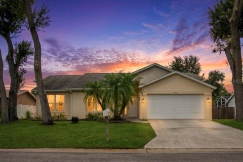 Casa en Bradenton, Florida 4 dormitorios, 183.67 m2 № 2362259