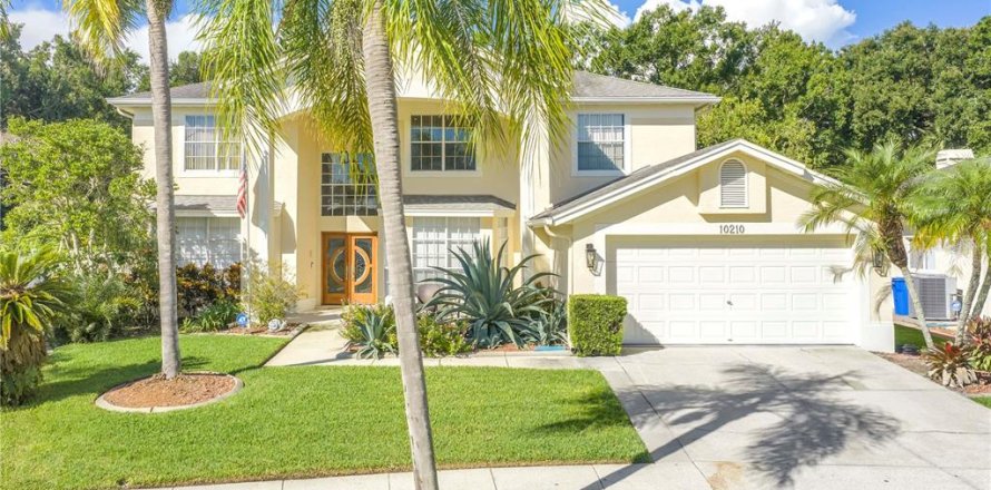 Villa ou maison à Tampa, Floride 5 chambres, 335.93 m2 № 2388563