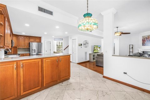 Villa ou maison à vendre à Tampa, Floride: 5 chambres, 335.93 m2 № 2388563 - photo 24