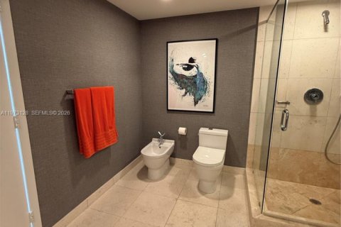 Снять в аренду кондоминиум в Майами, Флорида 2 спальни, 123.1м2, № 2041274 - фото 23