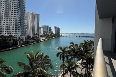 Снять в аренду кондоминиум в Майами, Флорида 2 спальни, 123.1м2, № 2041274 - фото 12