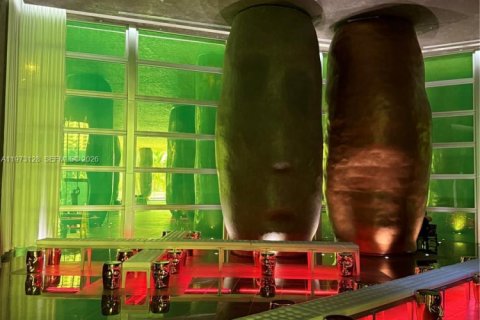 Снять в аренду кондоминиум в Майами, Флорида 2 спальни, 123.1м2, № 2041274 - фото 3