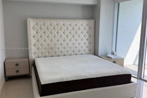 Снять в аренду кондоминиум в Майами, Флорида 2 спальни, 123.1м2, № 2041274 - фото 13