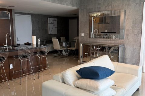 Снять в аренду кондоминиум в Майами, Флорида 2 спальни, 123.1м2, № 2041274 - фото 16