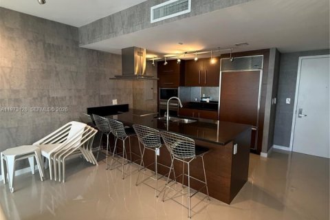 Снять в аренду кондоминиум в Майами, Флорида 2 спальни, 123.1м2, № 2041274 - фото 20