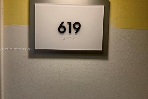 Снять в аренду кондоминиум в Майами, Флорида 2 спальни, 123.1м2, № 2041274 - фото 6