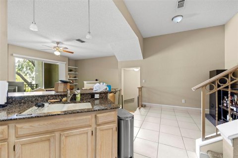 Copropriété à louer à Tampa, Floride: 3 chambres, 140.65 m2 № 1822850 - photo 10
