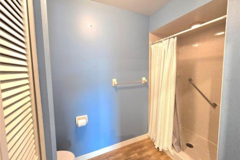 Condo in Bradenton, Florida, 2 bedrooms  № 1680142 - photo 19