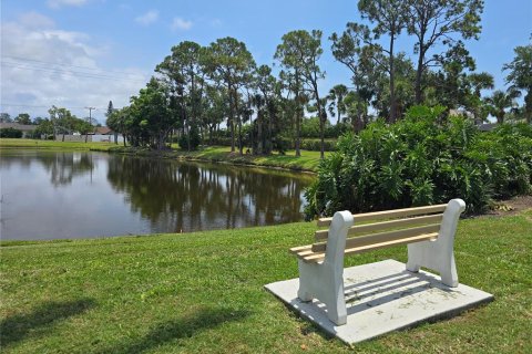 Condo in Bradenton, Florida, 2 bedrooms  № 1680142 - photo 26