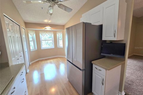 Condo in Bradenton, Florida, 2 bedrooms  № 1680142 - photo 11