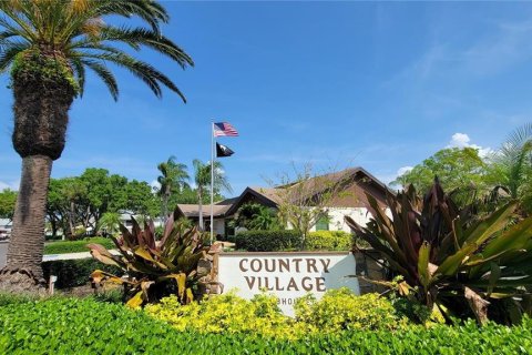Condo in Bradenton, Florida, 2 bedrooms  № 1680142 - photo 30