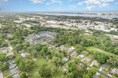 House in Daytona Beach, Florida 3 bedrooms, 126.63 sq.m. № 1742763 - photo 30
