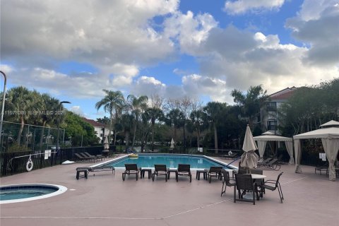 Condominio en alquiler en Plantation, Florida, 1 dormitorio, 72.19 m2 № 2042576 - foto 29