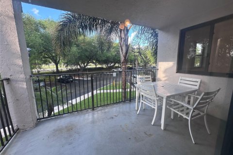 Condominio en alquiler en Plantation, Florida, 1 dormitorio, 72.19 m2 № 2042576 - foto 26