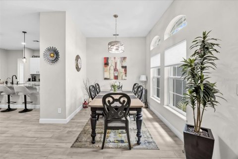 House in PORT ST LUCIE in Saint Lucie, Florida 4 bedrooms, 158.4 sq.m. № 2197050 - photo 6