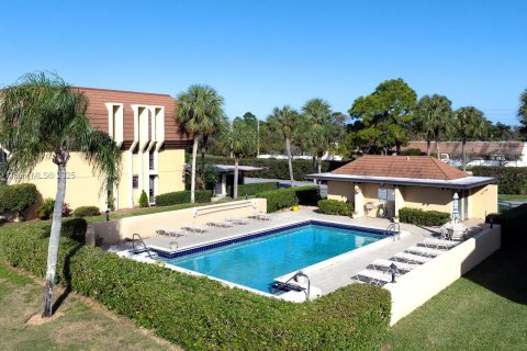 Copropriété à vendre à Palm Beach Gardens, Floride: 2 chambres, 140.38 m2 № 1939942 - photo 30