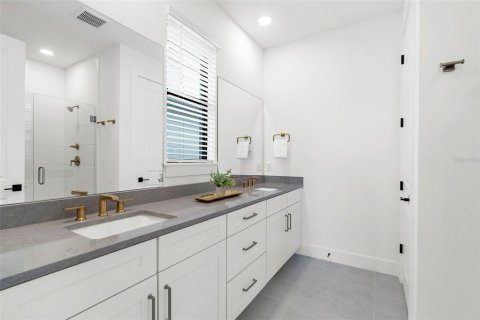 House in Venice, Florida 3 bedrooms, 194.17 sq.m. № 1846848 - photo 5