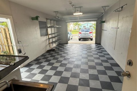 Villa ou maison à louer à Dania Beach, Floride: 2 chambres, 113.99 m2 № 2002143 - photo 13