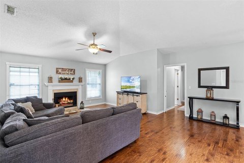 Casa en venta en Sanford, Florida, 4 dormitorios, 213.68 m2 № 1900622 - foto 13