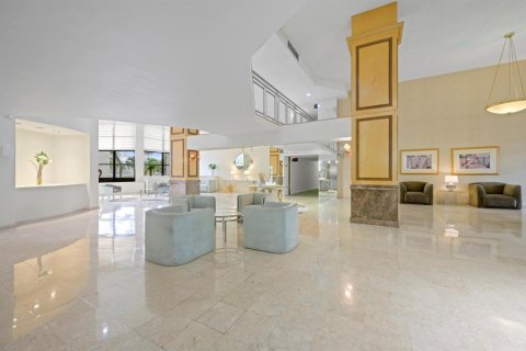 Condo in Hallandale Beach, Florida, 1 bedroom  № 2085743 - photo 26