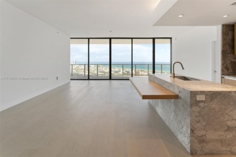 Condo in Miami Beach, Florida, 3 bedrooms  № 1466818 - photo 13