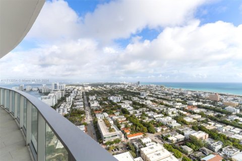 Condo in Miami Beach, Florida, 3 bedrooms  № 1466818 - photo 10