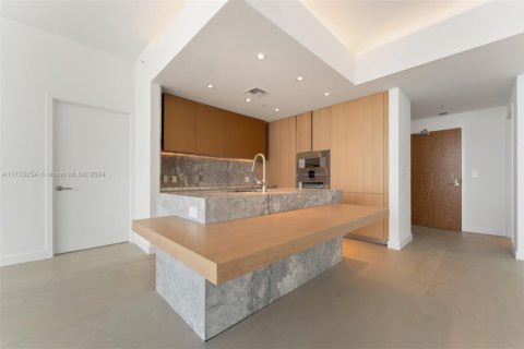 Condo in Miami Beach, Florida, 3 bedrooms  № 1466818 - photo 17