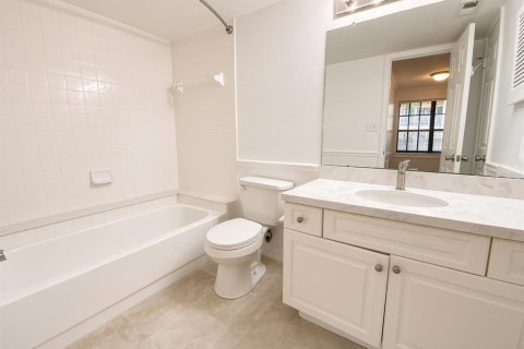 Copropriété à louer à Tampa, Floride: 1 chambre, 58.62 m2 № 2427512 - photo 13