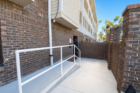 Copropriété à louer à Tampa, Floride: 1 chambre, 58.62 m2 № 2427512 - photo 26